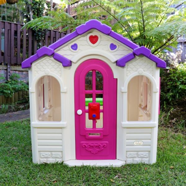 FLH1901-cubby-house-02-front_1024